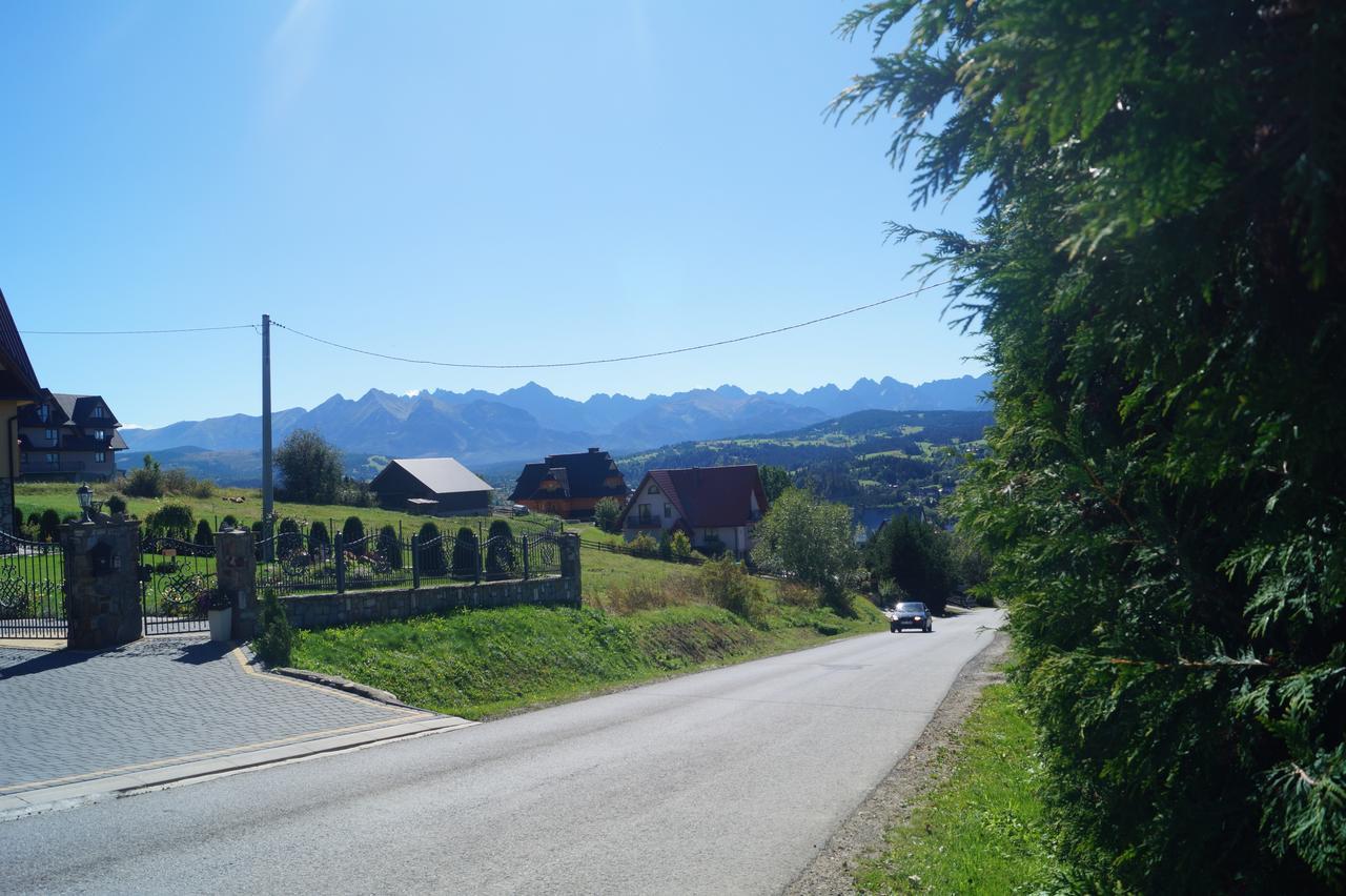 Apartamenty I Pokoje Rodzinne Czarna Gora Exterior photo